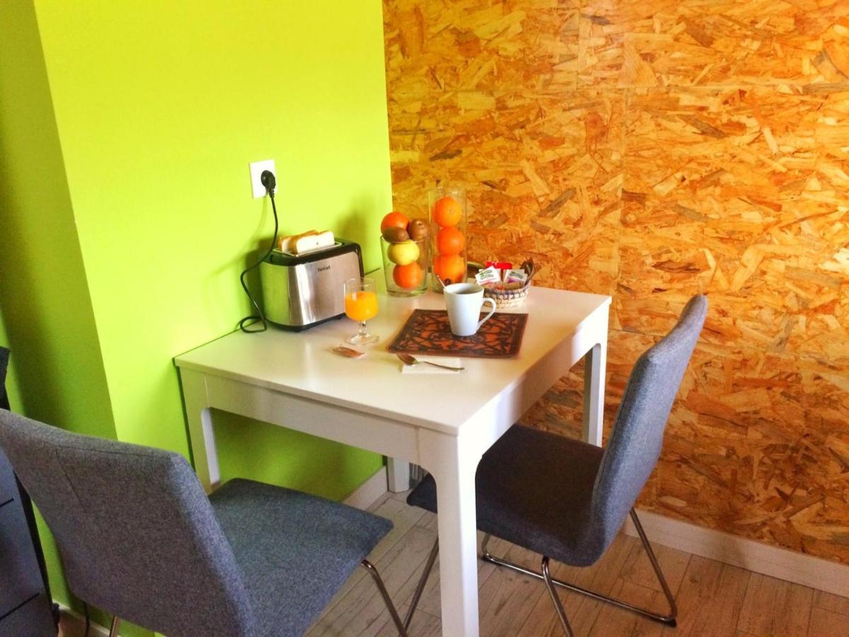 Apartamento Ribera Del Duero Reserva Tubilla del Lago エクステリア 写真