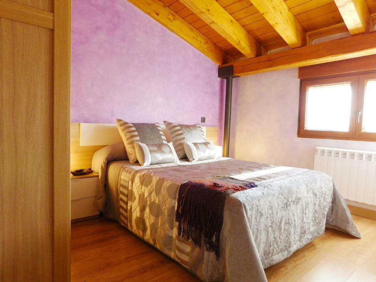Apartamento Ribera Del Duero Reserva Tubilla del Lago エクステリア 写真