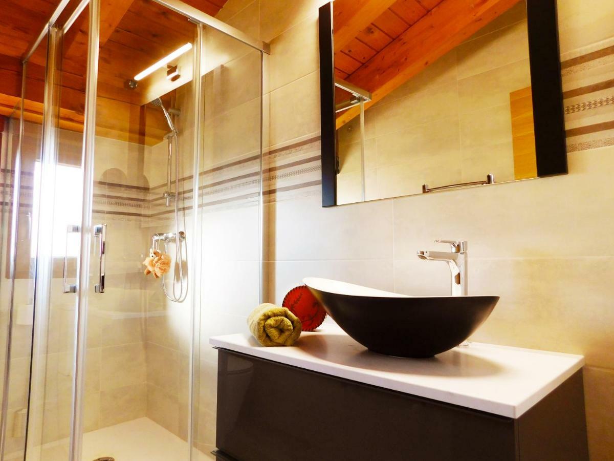 Apartamento Ribera Del Duero Reserva Tubilla del Lago エクステリア 写真